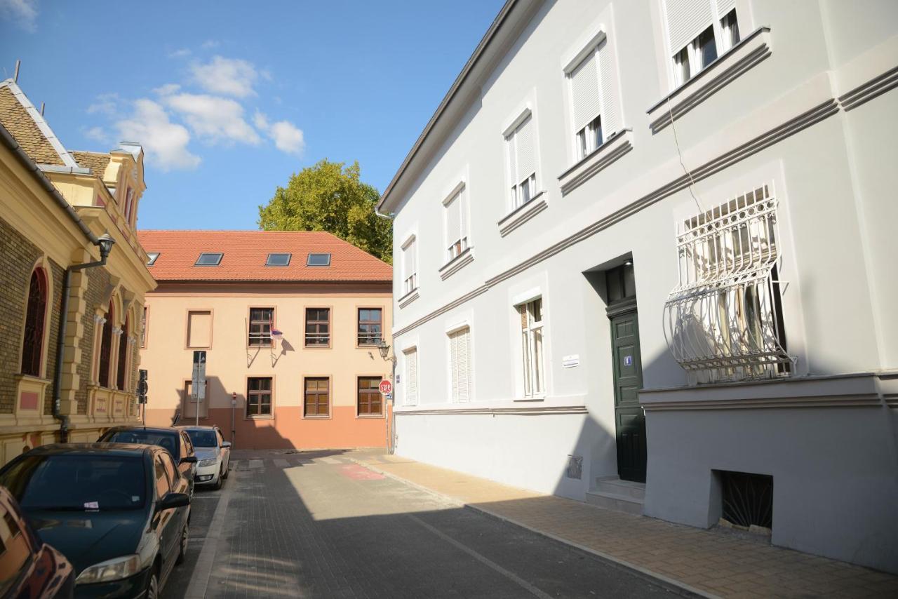 Anna Apartment Novi Sad Eksteriør bilde