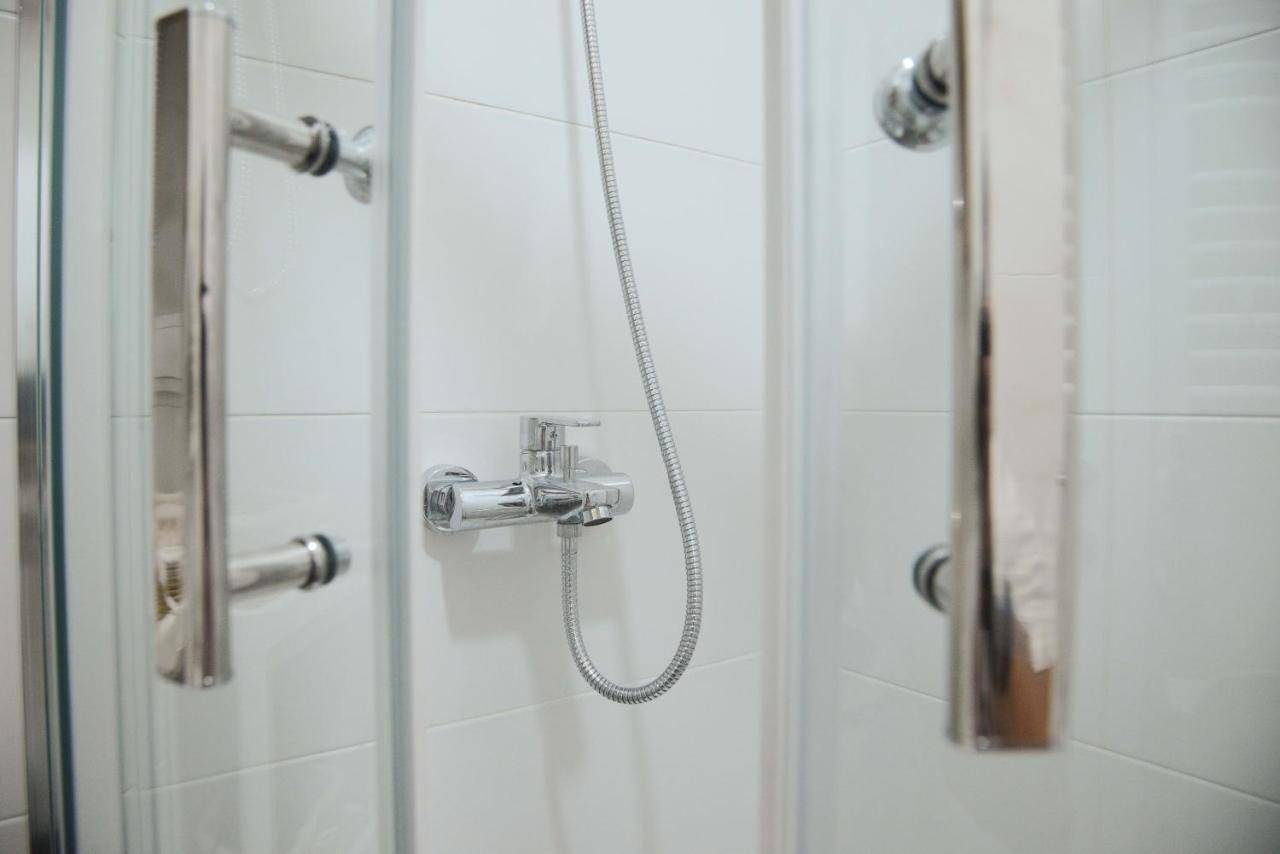 Anna Apartment Novi Sad Eksteriør bilde